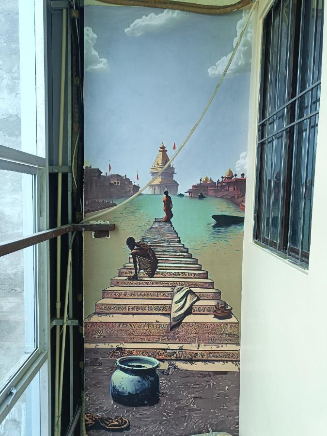 Saraswati Palace Varanasi Ngoại thất bức ảnh